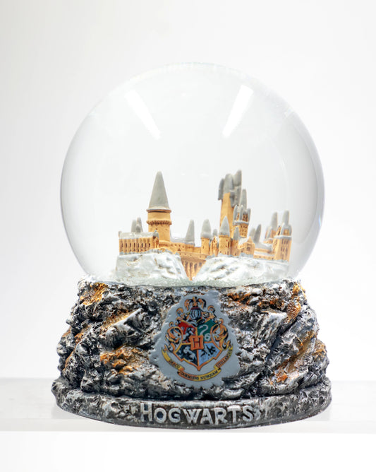 Hogwarts in Snow - Crystal Globe - Harry Potter - Desk Decor  Paperweight