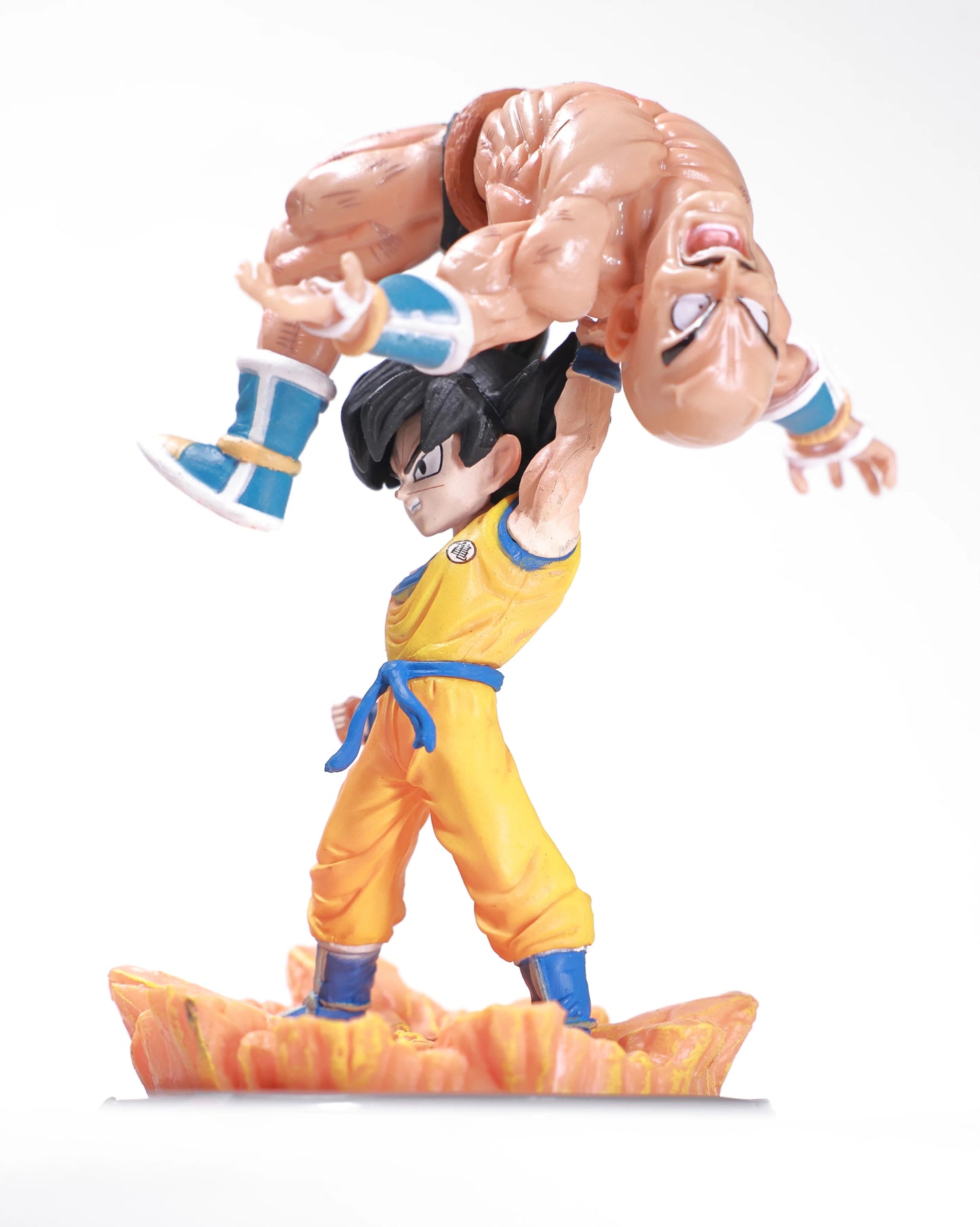 Goku vs Nappa - DBZ
