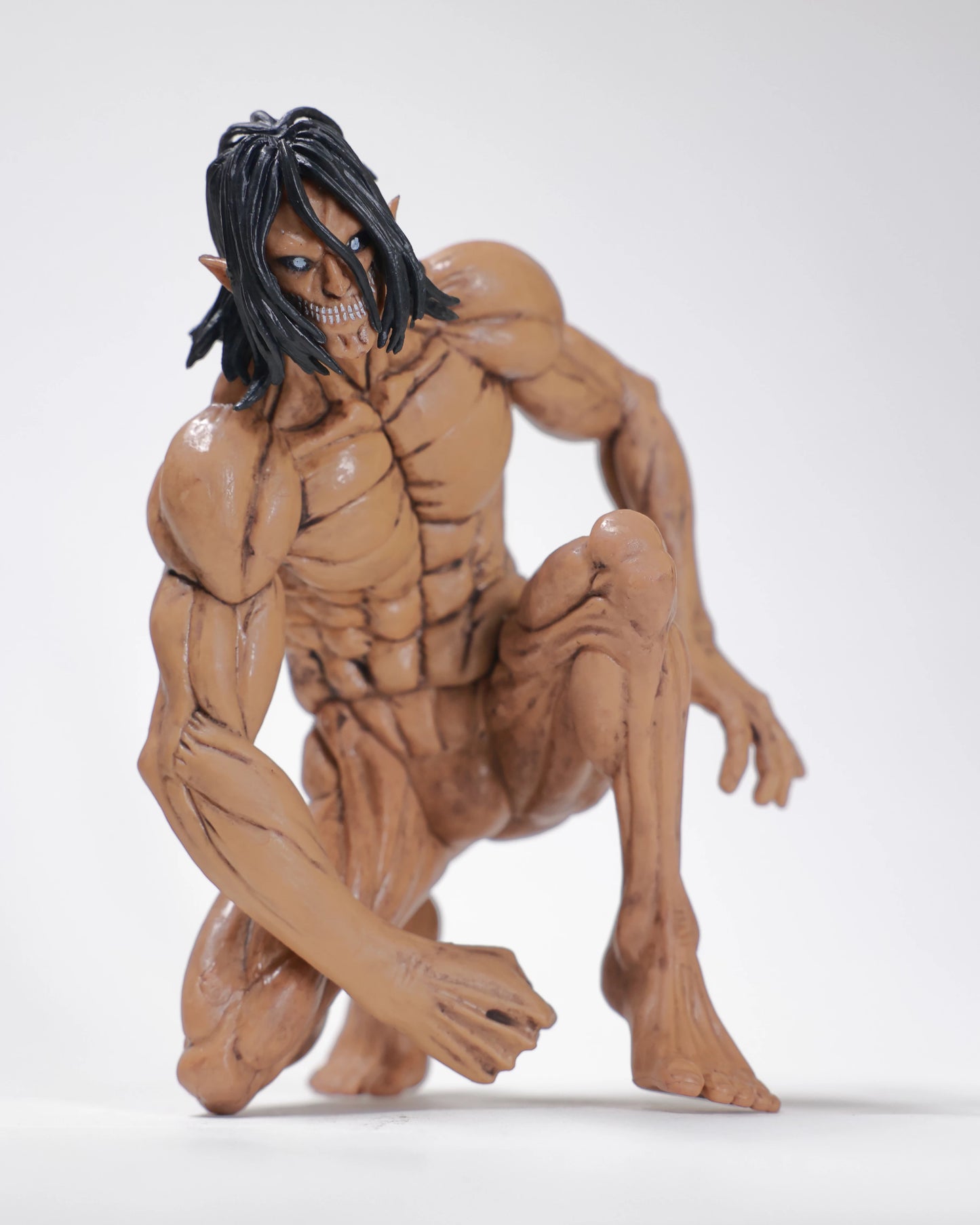 Eren Kneeling - Attack on Titan