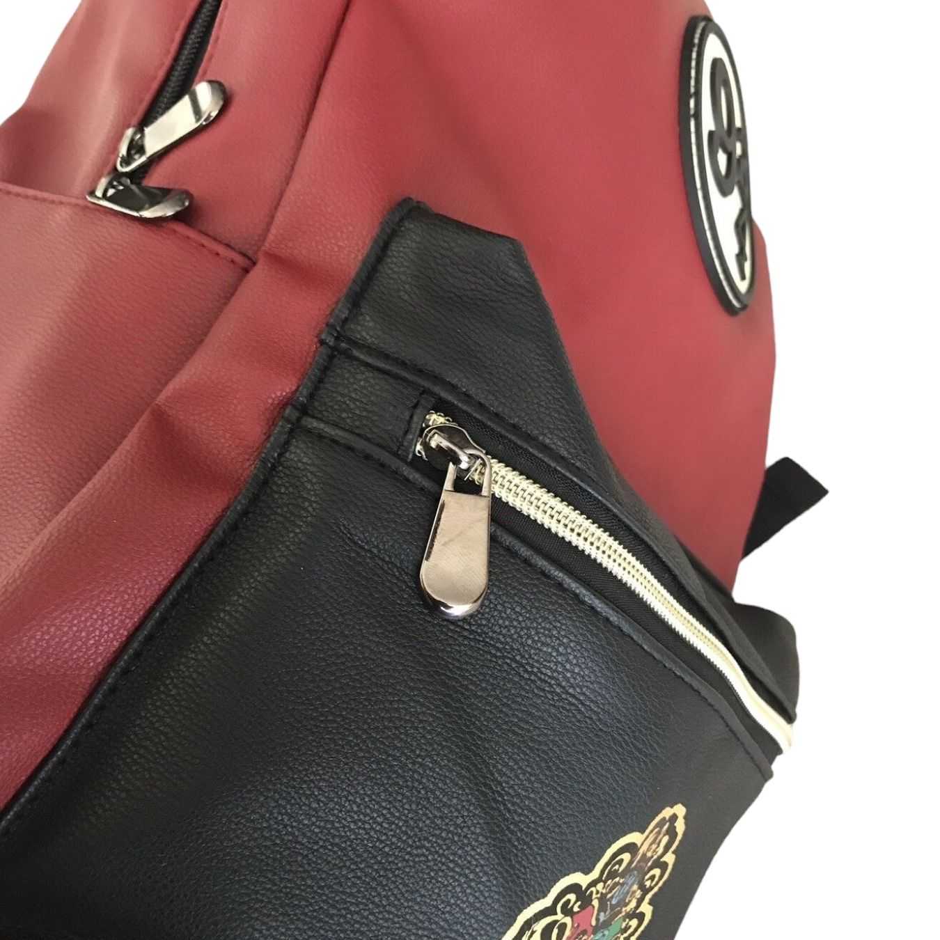 Hogwarts Crest Faux-Leather Unisex Backpack (40*30*12 cm) with laptop compartment & bottle holder | Harry Potter