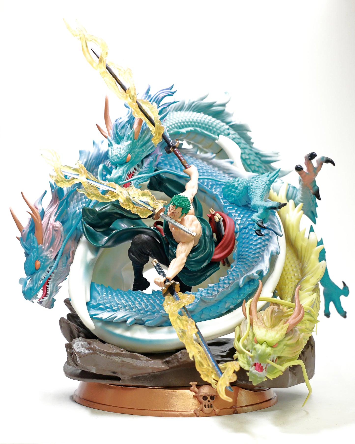 Zoro Roronoa with Three Dragons - One Piece