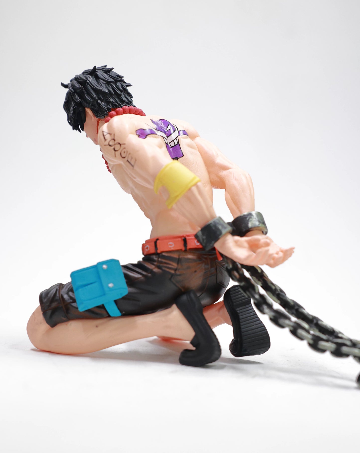 Ace in Chains - One Piece