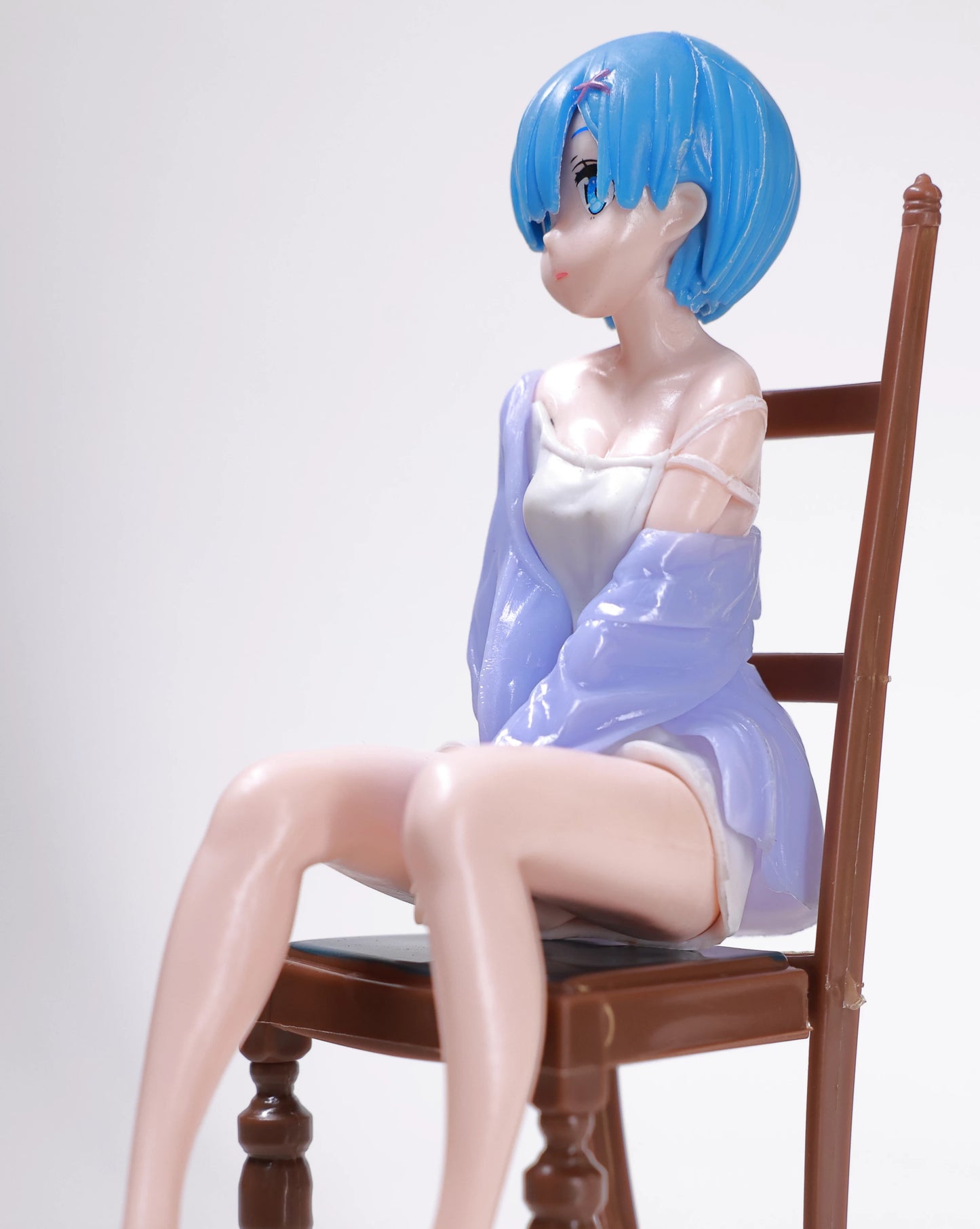 Rem on chair - Zero