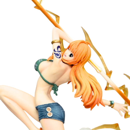 Nami Attack pose