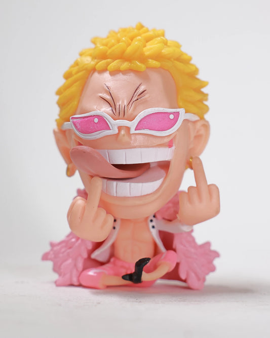 Doflamingo sitting Chibi - One Piece