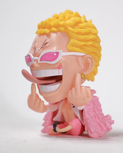 Doflamingo sitting Chibi - One Piece