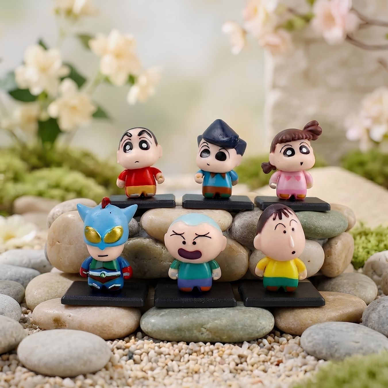 Crayon Shin-chan Mini Chibi Figure Set of 6 (3.5 cm)
