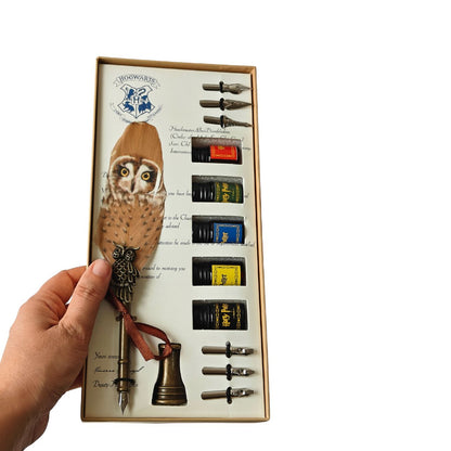 Harry Potter Hogwarts Owl Feather Quill Pen and Ink Set (select variant)