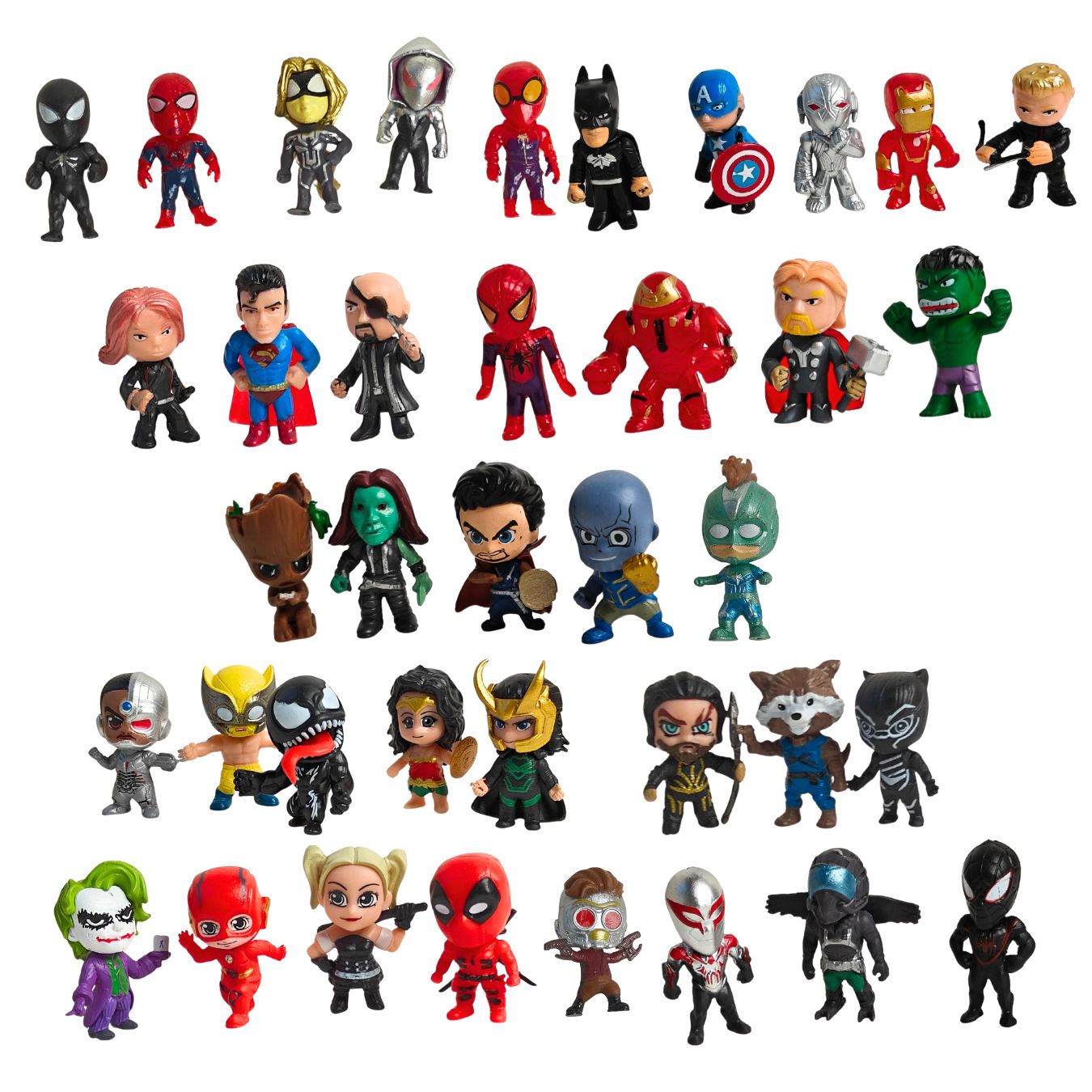Mini Superheroes figures set of 32 (3 cm each)
