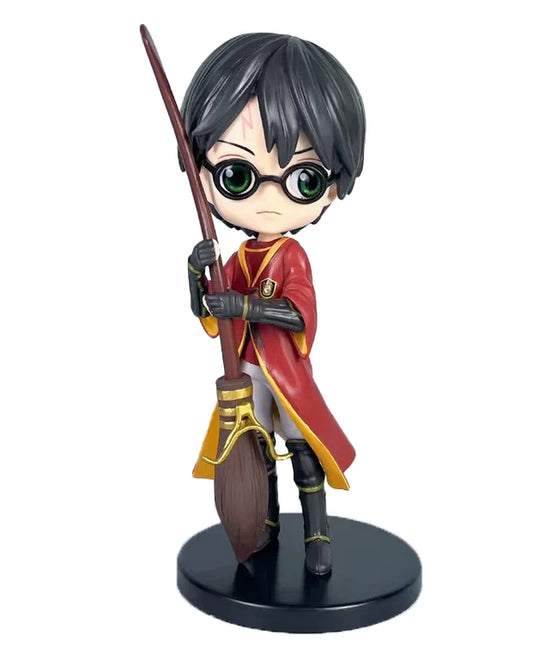 Harry Potter with Broom  - QPosket (large - 22 cm)