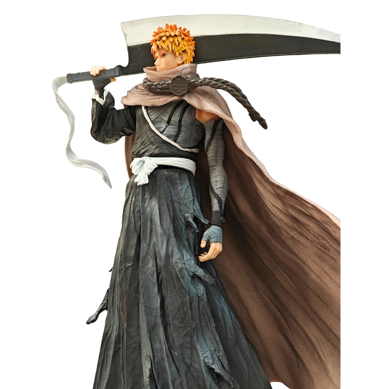 Ichigo Brandishing Sword (intricately detailed figure) | Bleach