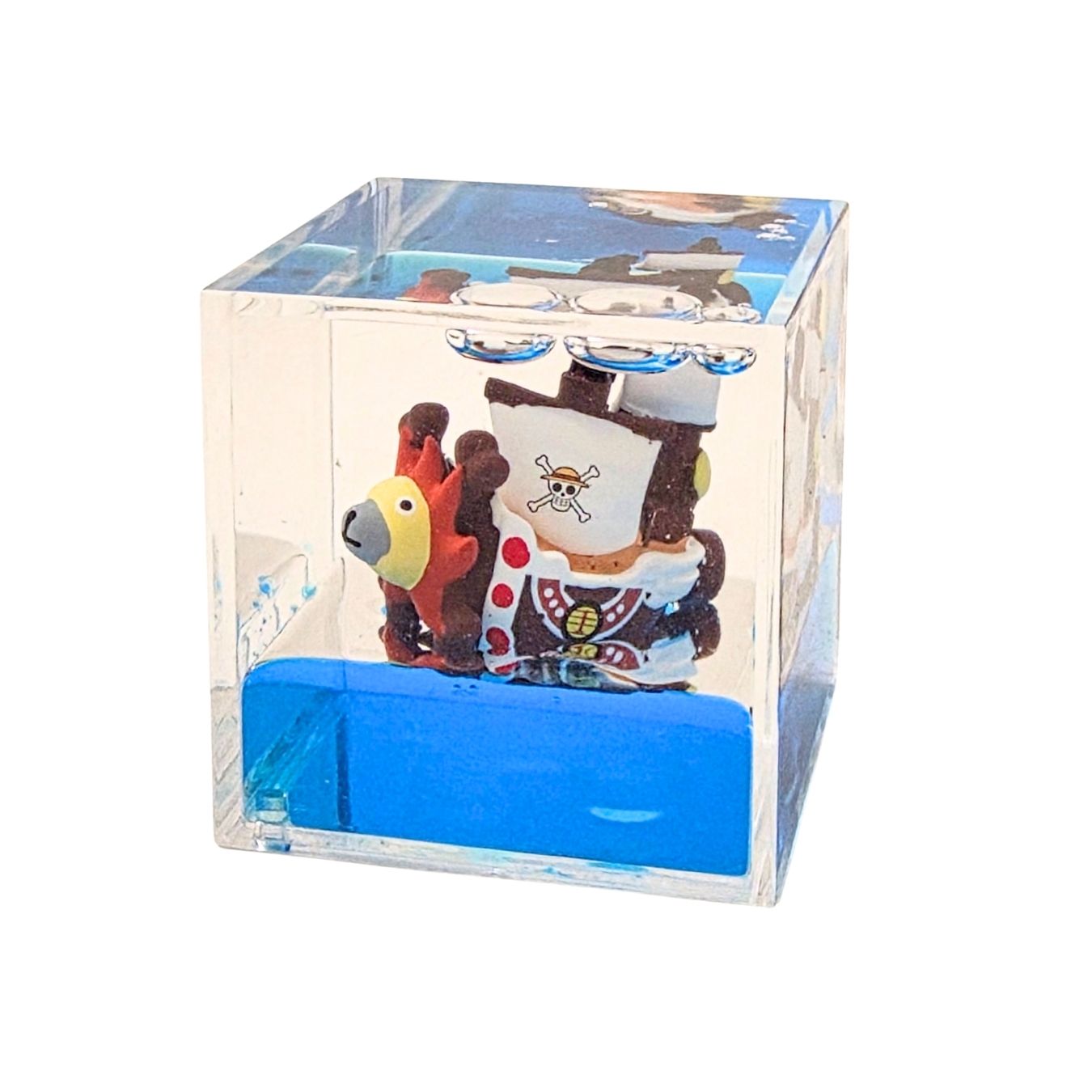 Unsinkable ship in cube - Paperweight / Dashboard decor (6*6*6 cm) | One Piece