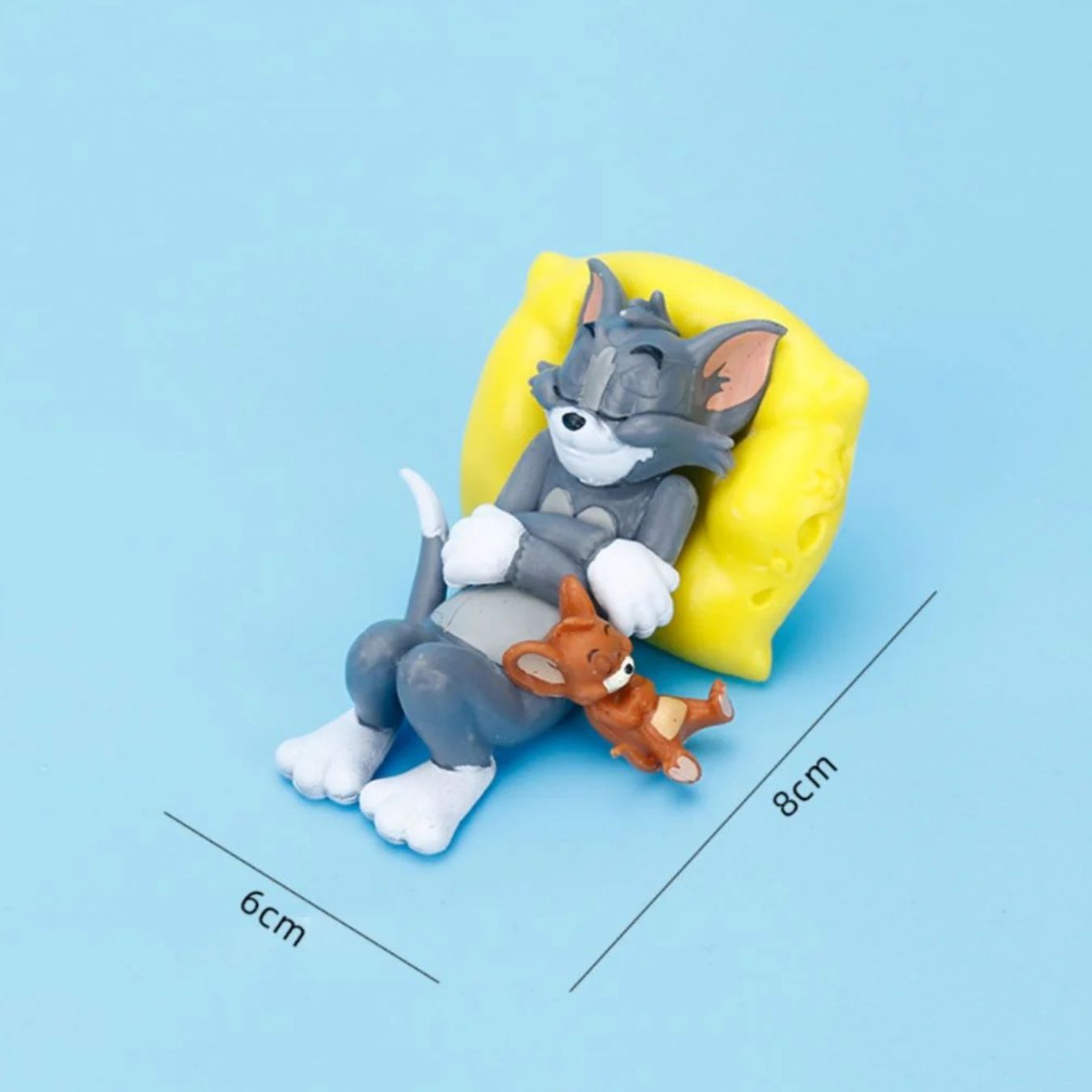 Tom & Jerry on Pillow (5 cm)