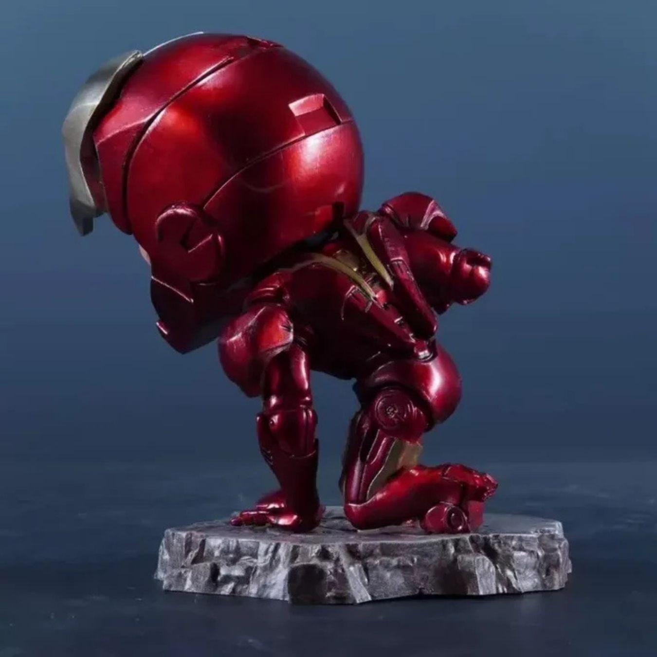 Ironman Crouching (13 cm)
