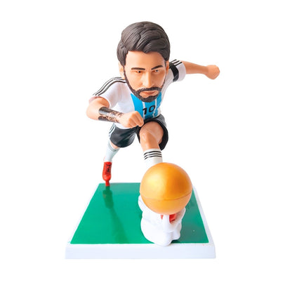 Messi in action (21 cm)