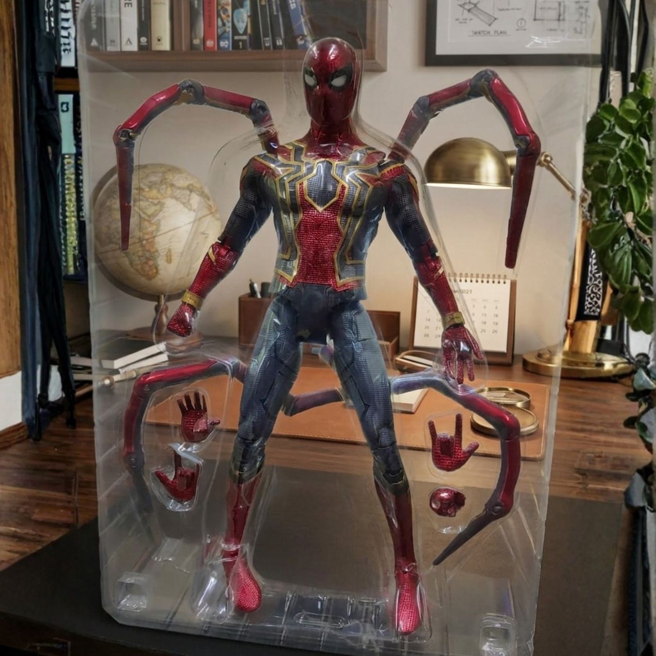 Spiderman Action Figure (35 cm) | Marvel