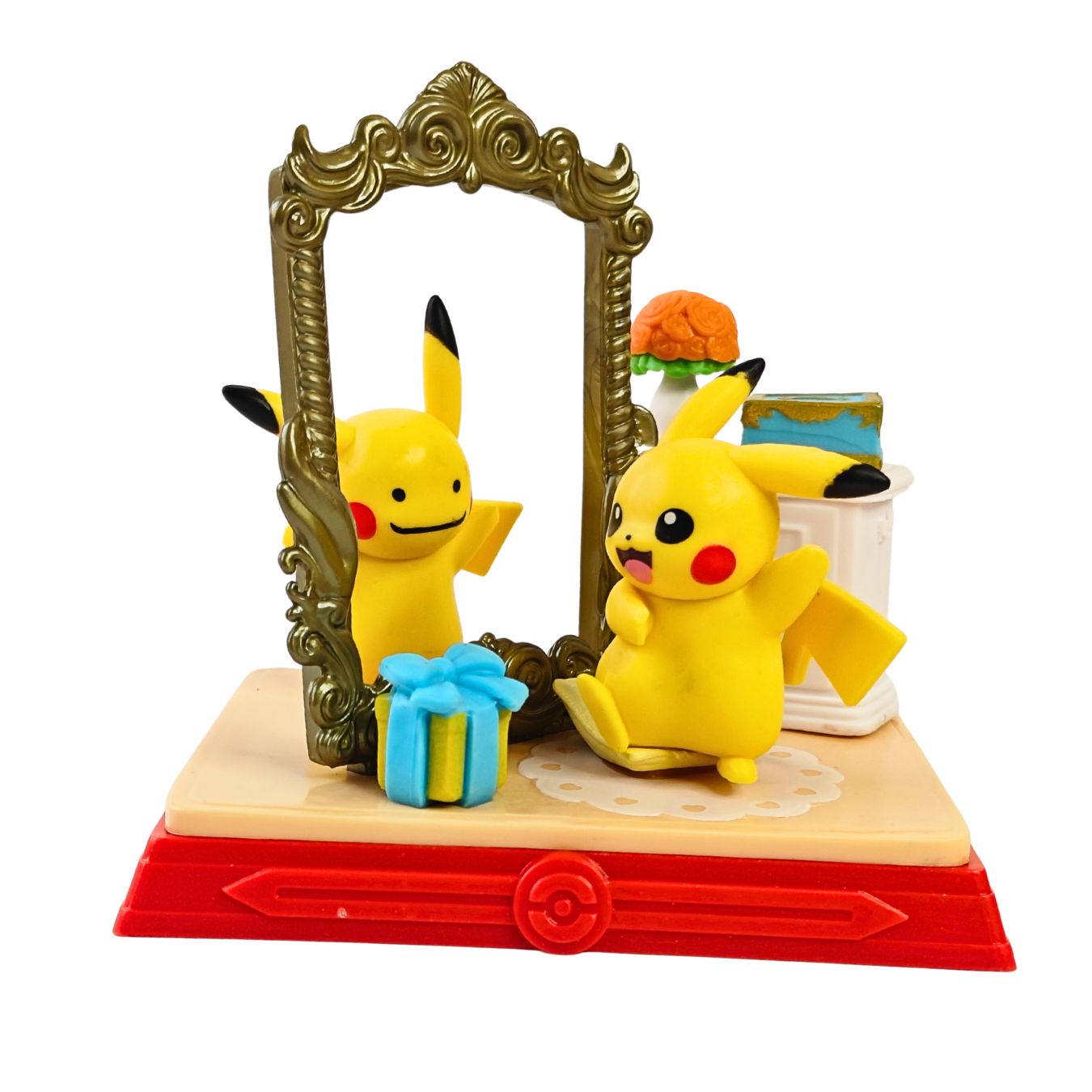 Pokemon Pikachu and Friends Diorama Series (select variant)