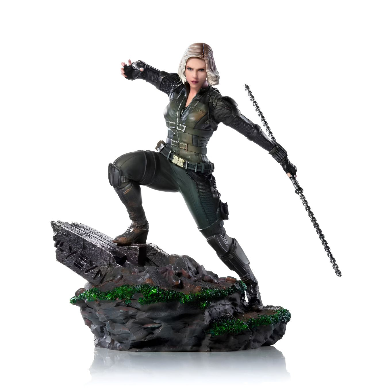 Infinity War Black Widow Figure (21 cm)