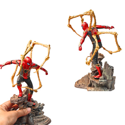 Spiderman Infinity War (25 cm)
