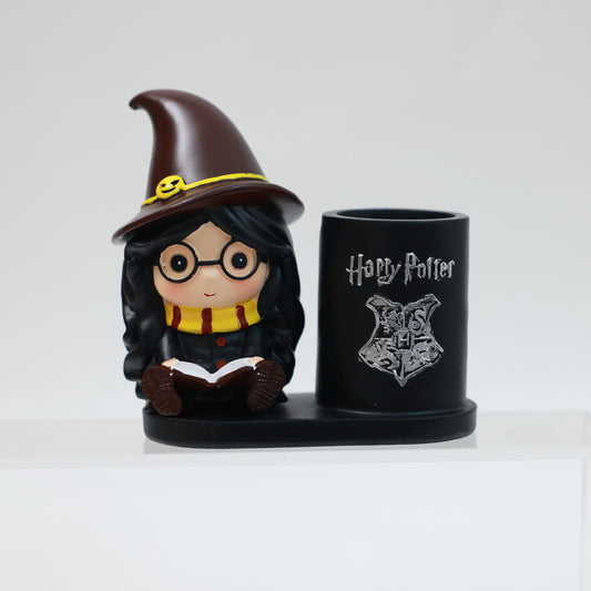 Hermione Pen Stand