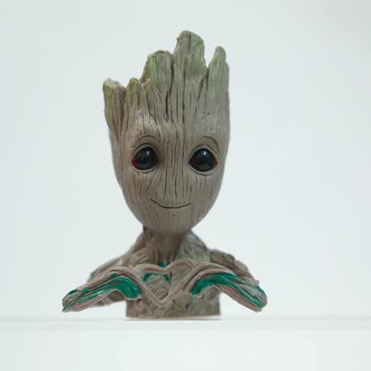 Groot Heart Sign - Desktop planter/ pen stand