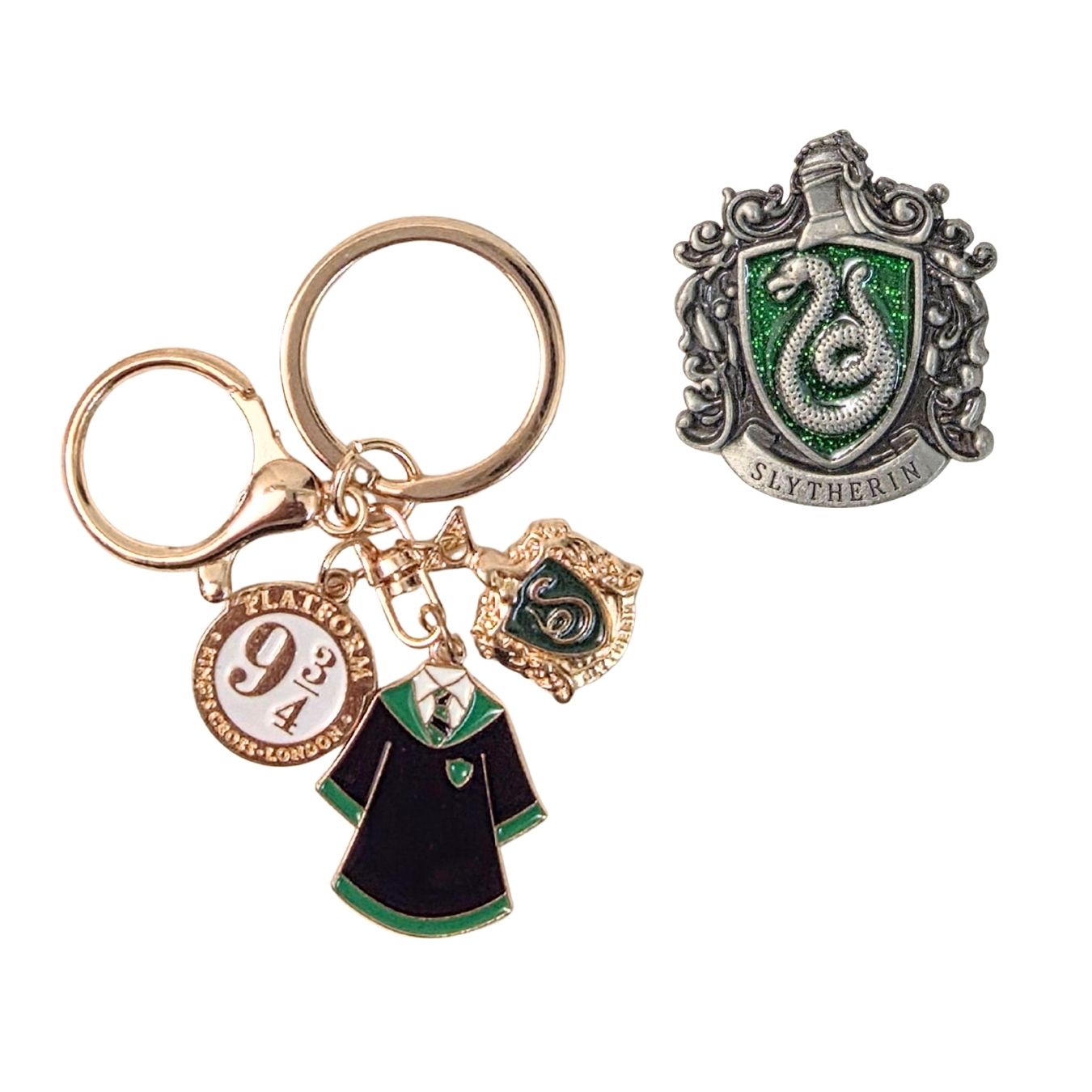 Harry Potter Diary & Pen Set with Metal Keyring, Metal Bookmark & Metal Brooch Pin - Premium gift pack