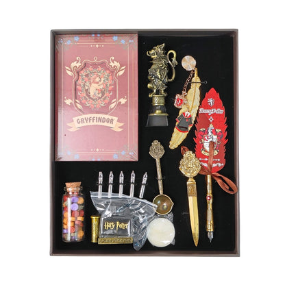 Harry Potter - Marauder's Map Pen Set (Diary, Pen, Ink Pot, Pen Stand, Calligraphy Nibs, Paper Cutter, Wax Seal Kit, Metal Bookmark)