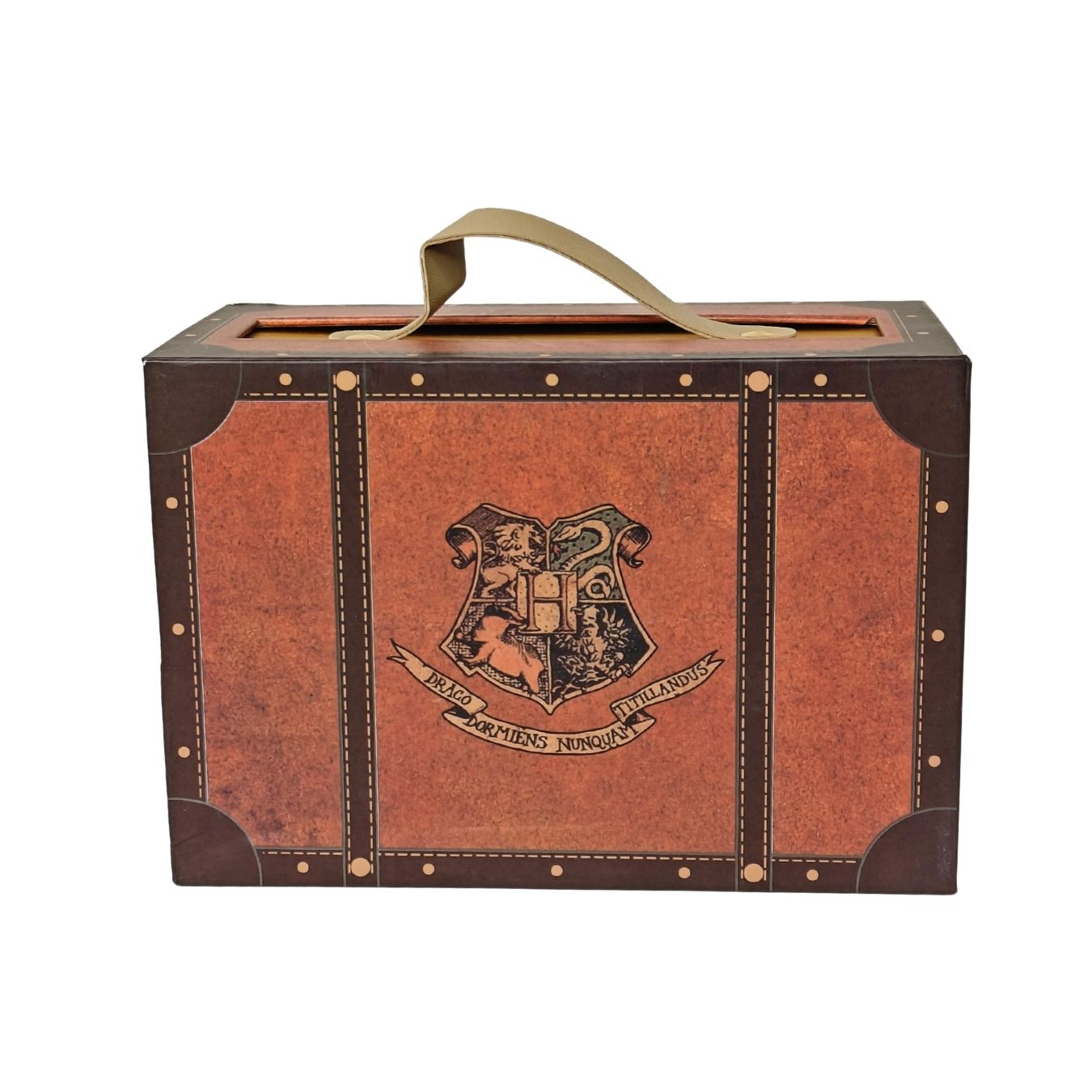 harry potter themed gift box 18 x 27 cm
