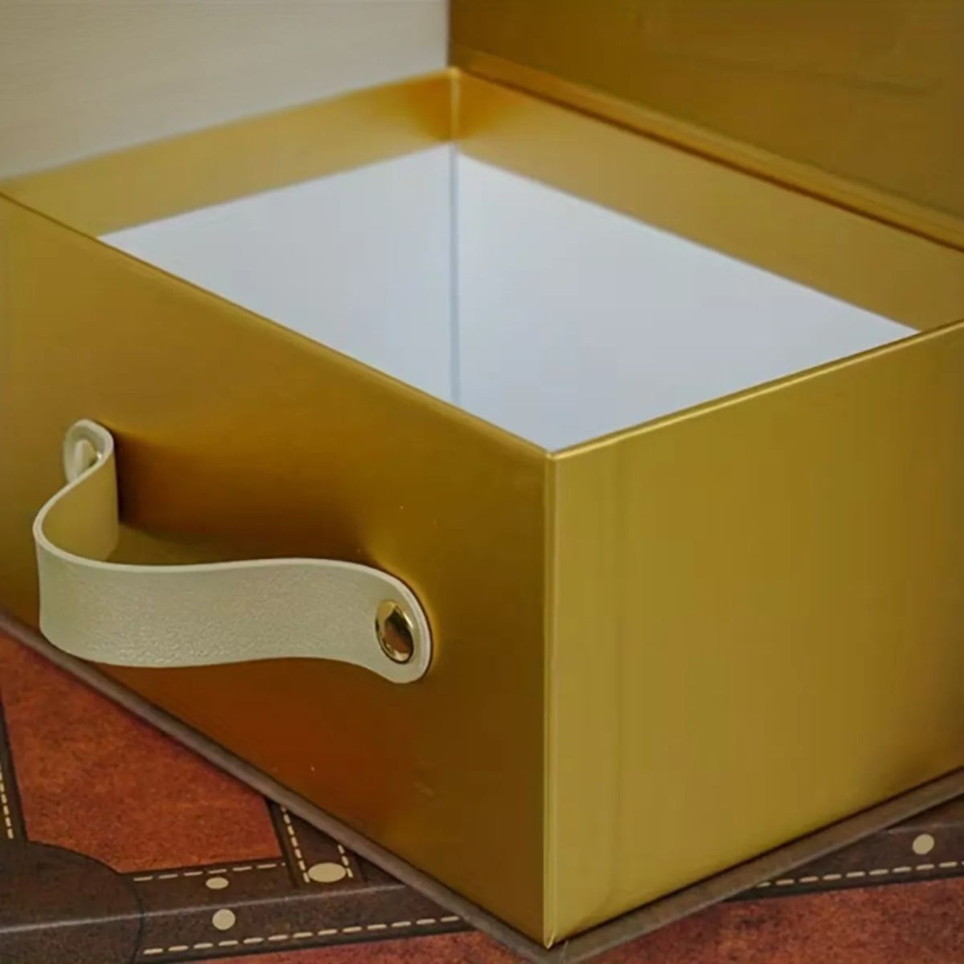 harry potter themed gift box 18 x 27 cm