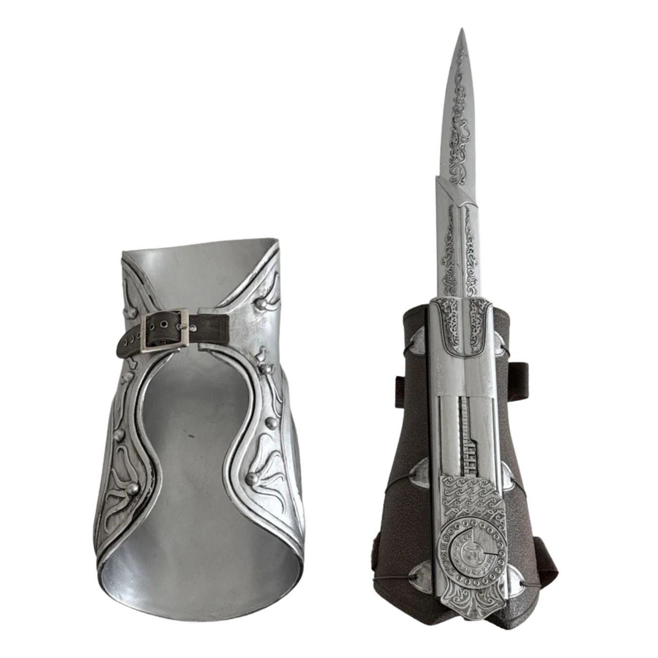 Gaunlet with Hidden Spring Loaded Blade (38 cm) | Assassin's Creed Brotherhood | Adjustable for hand sizes