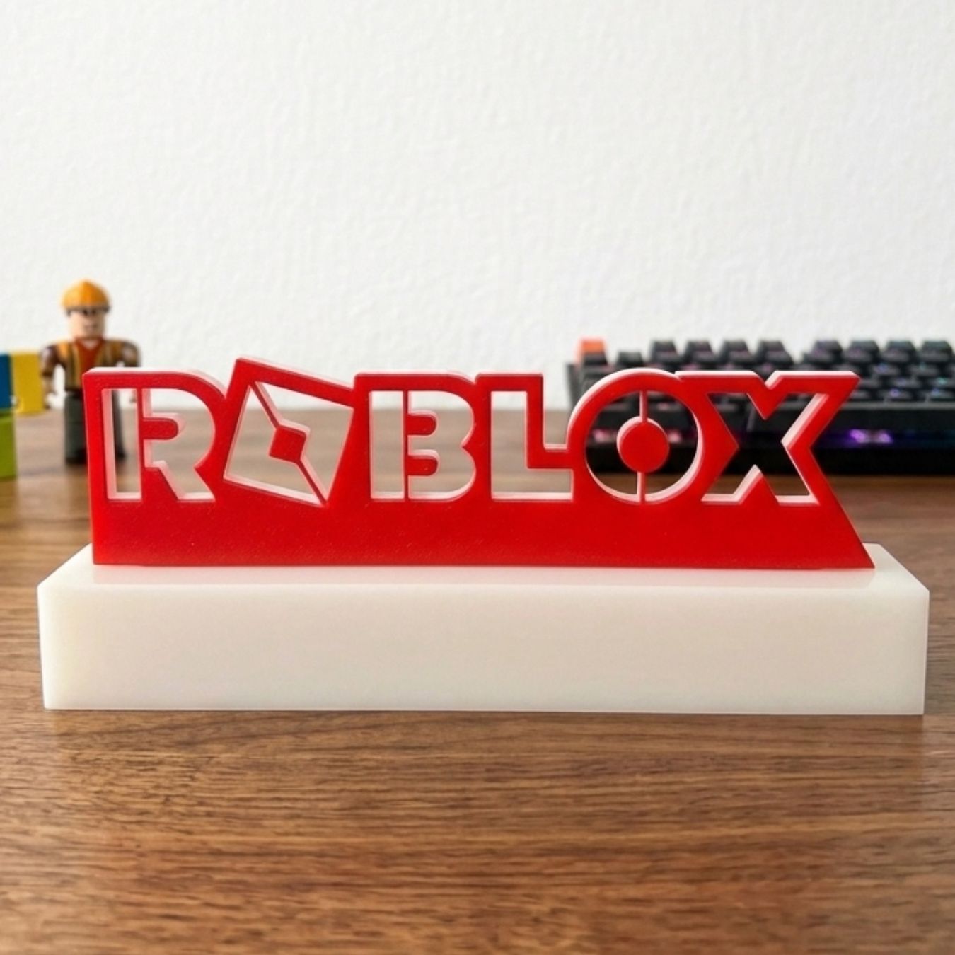 Roblox Dual Colour Tabletop Logo (20*6*3 cm)